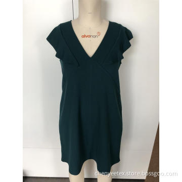 V-neck slim dress with flounces